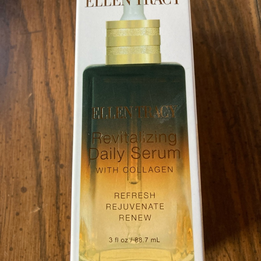 Ellen Tracy Revitalizing Daily Serum NIB 3ounces